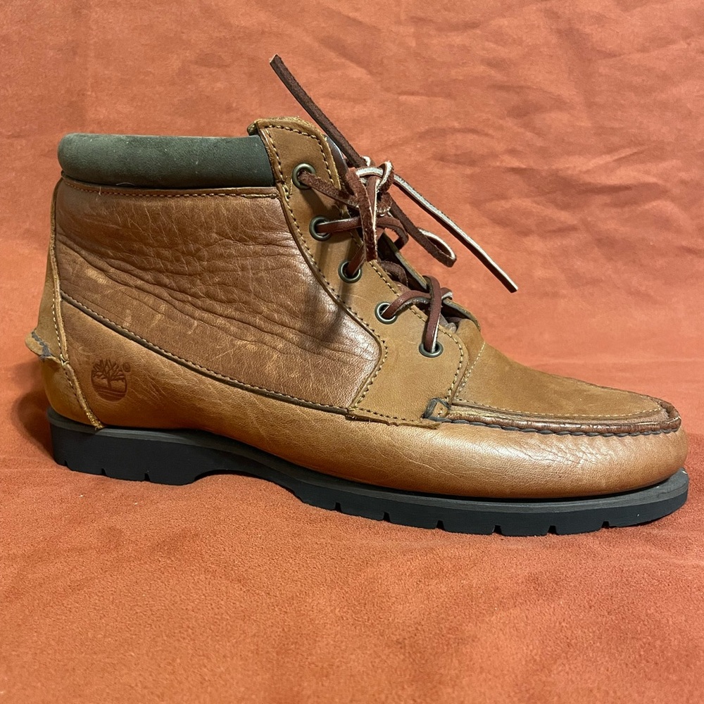 Women’s 7.5 W Timberland Waterproof Leather Chukka Style Ankle Boots EUC Lace Up